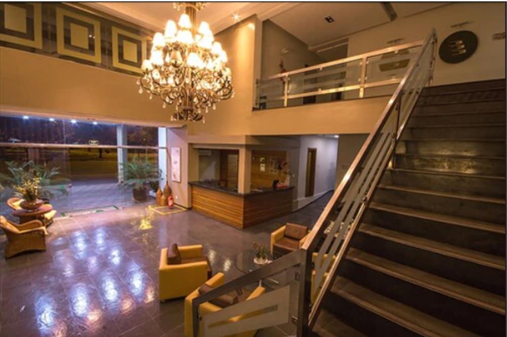 Aipana Plaza Hotel Boa Vista  Bagian luar foto