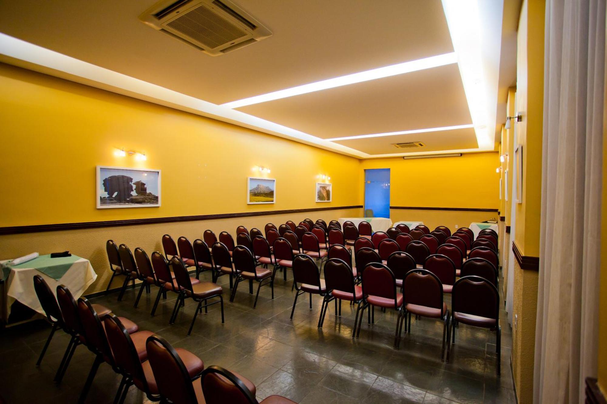 Aipana Plaza Hotel Boa Vista  Bagian luar foto