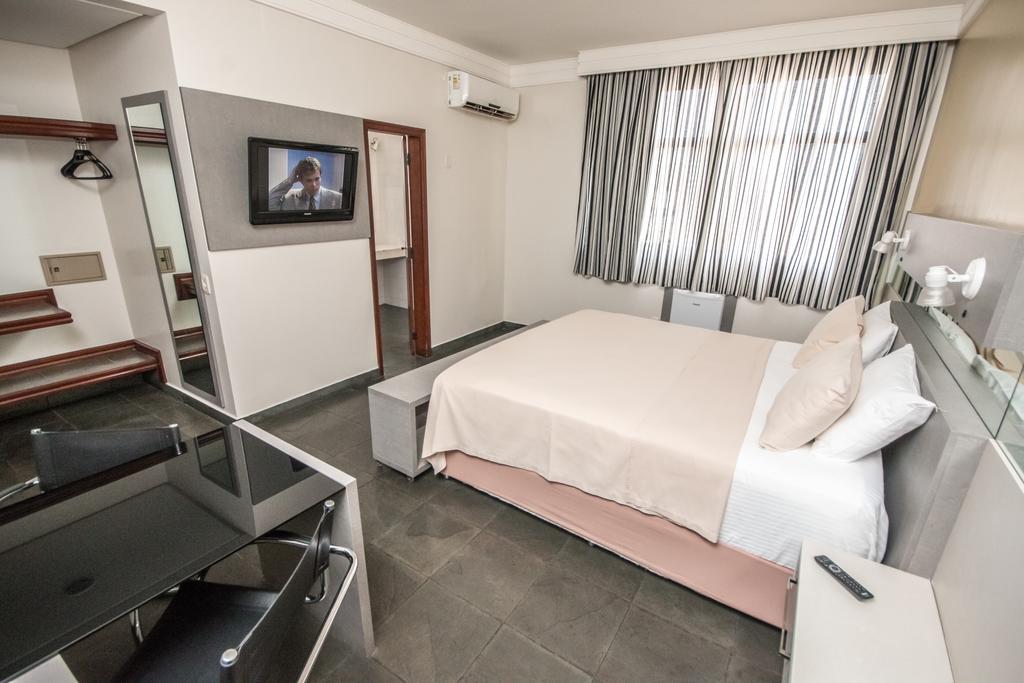 Aipana Plaza Hotel Boa Vista  Bagian luar foto